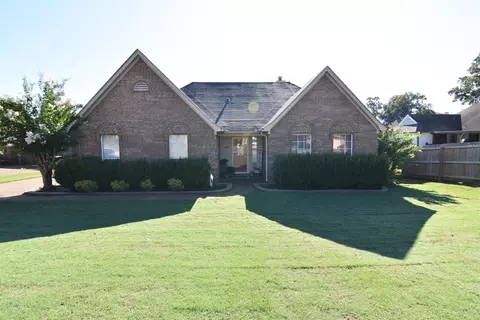 4600 Shadow Wick Ln, Arlington, TN 38002
