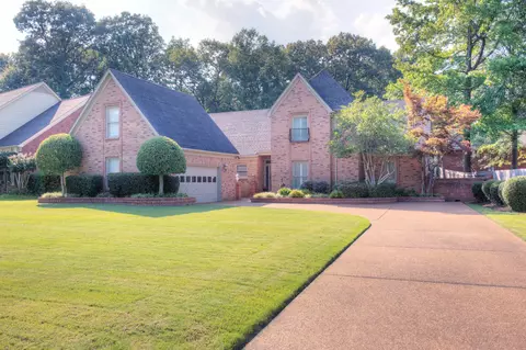 8868 E Plantation Oaks Dr, Unincorporated, TN 38018