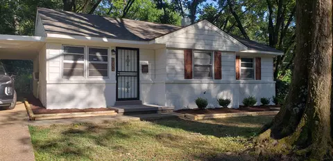 1494 Patterson St, Memphis, TN 38111