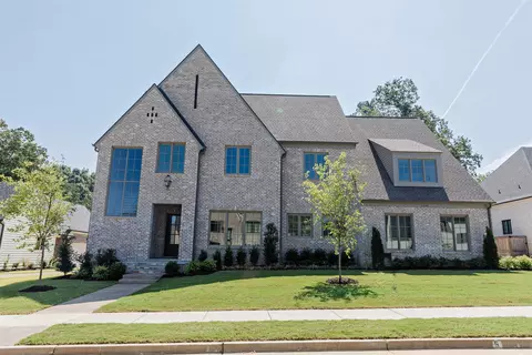 2494 E Allelon Cir E, Germantown, TN 38138