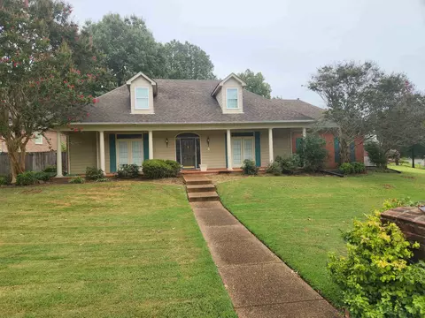 2704 Shadow Point Cv W, Memphis, TN 38016