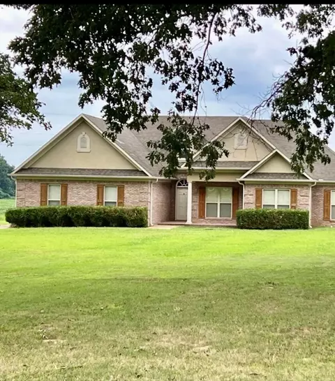 482 Culbreath Rd, Covington, TN 38019
