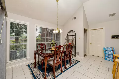 2234 Hickory Path Dr, Cordova, TN 38016 photo 9