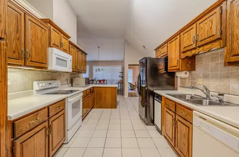 2234 Hickory Path Dr, Cordova, TN 38016 photo 5