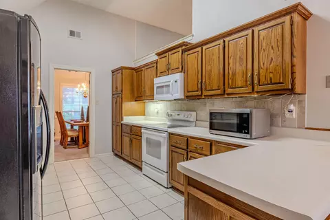 2234 Hickory Path Dr, Cordova, TN 38016 photo 6