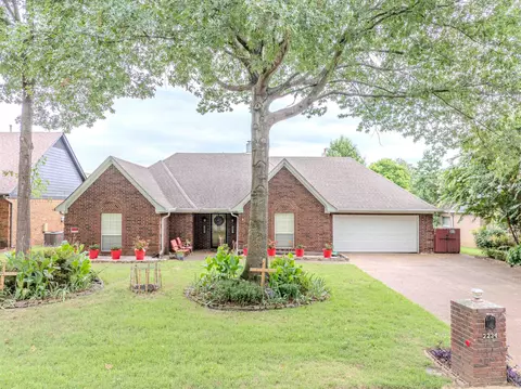 2234 Hickory Path Dr, Cordova, TN 38016 photo 2
