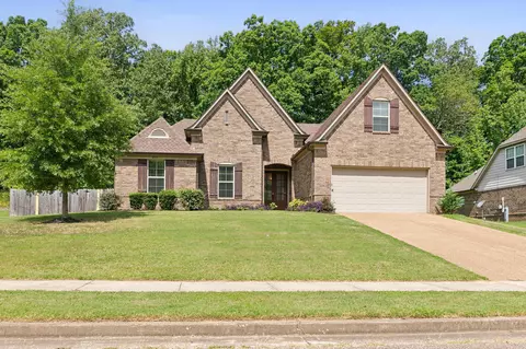 4911 Grace View Ln, Bartlett, TN 38135