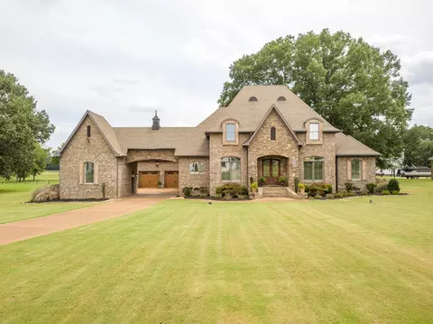 200 Twin Fork Ln, Savannah, TN 38372