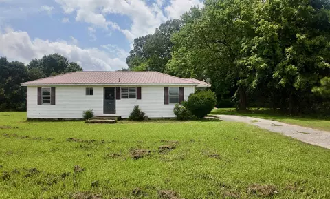 2819 Indian Creek Rd, Covington, TN 38019