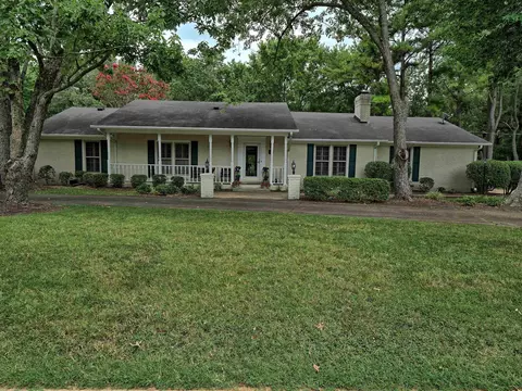 142 Rooks Dr, Brownsville, TN 38012