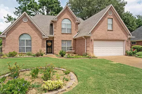 6640 Booth Forrest Cv, Bartlett, TN 38135