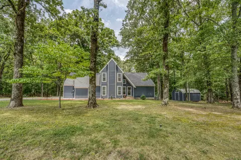 12050 George R James Rd, Eads, TN 38028