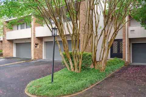 4723 Mint Dr, Memphis, TN 38117