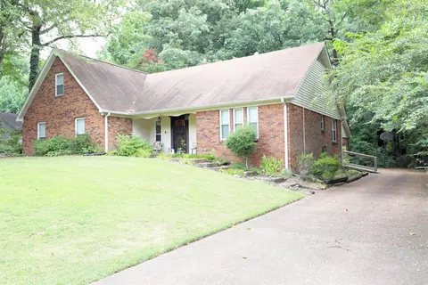 3811 Sylvan Hills Cv, Memphis, TN 38128