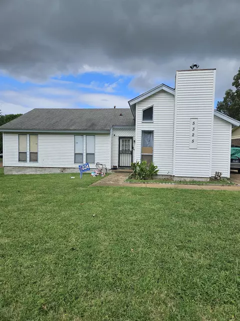 5325 Sputnik Dr, Memphis, TN 38118