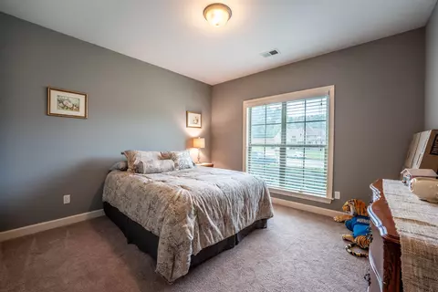 5995 Maher Valley Cv, Bartlett, TN 38135 photo 4