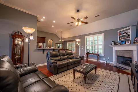 5995 Maher Valley Cv, Bartlett, TN 38135 photo 13