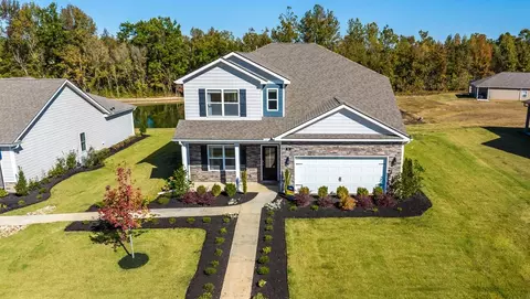 120 Arrowwood Trl, Oakland, TN 38060
