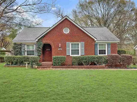 3782 Healey Rd, Memphis, TN 38111