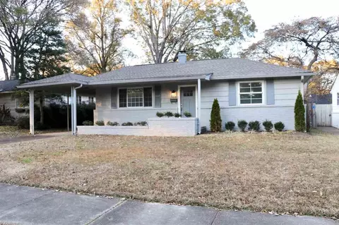 5016 Sequoia Rd, Memphis, TN 38117