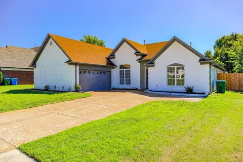 5196 Summer Meadows Ln, Arlington, TN 38002