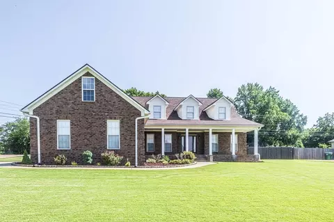 18 Littleton Way Dr, Munford, TN 38058