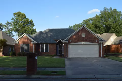 3616 Gillia Cir W, Bartlett, TN 38135
