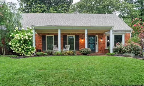 5306 Meadowcrest Cv, Memphis, TN 38117