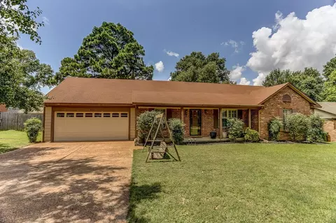 3221 Hulon St, Bartlett, TN 38134