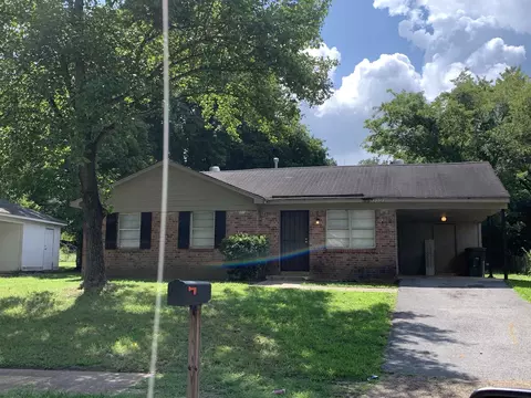 3353 Elk Point Dr, Memphis, TN 38128