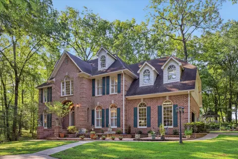 11811 George R James Rd, Eads, TN 38028
