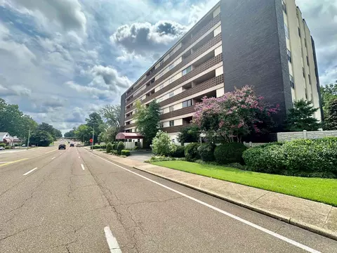 2277 Union Ave #703, Memphis, TN 38104