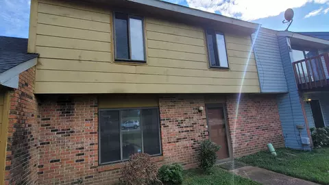 2112 Seven Oaks Dr #2112, Memphis, TN 38116
