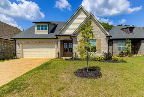90 Dogwood Spring Dr, Oakland, TN 38060