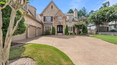 2813 Bayhill Woods Cv, Collierville, TN 38017