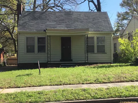 681 E Davant Ave E, Memphis, TN 38106 photo 1