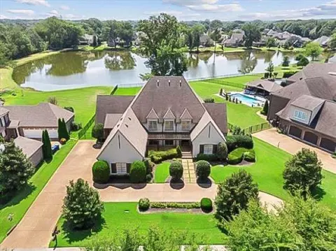 40 Ballard Cv, Piperton, TN 38017