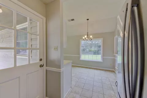 336 Ashley Dr, Collierville, TN 38017 photo 6