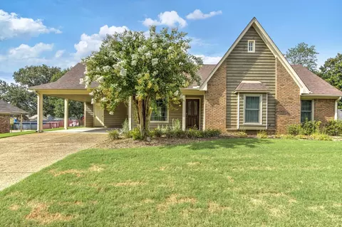 336 Ashley Dr, Collierville, TN 38017