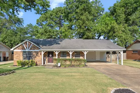3093 Altruria Rd, Bartlett, TN 38134