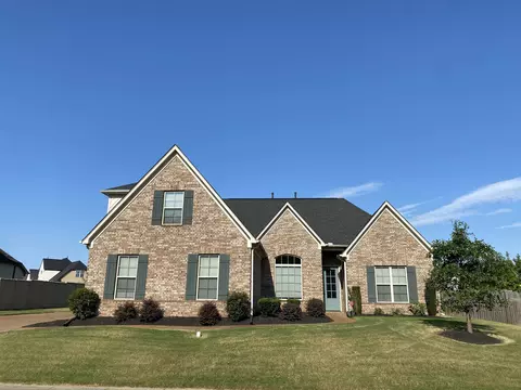 5475 Meadowbriar Trail Ave, Memphis, TN 38125