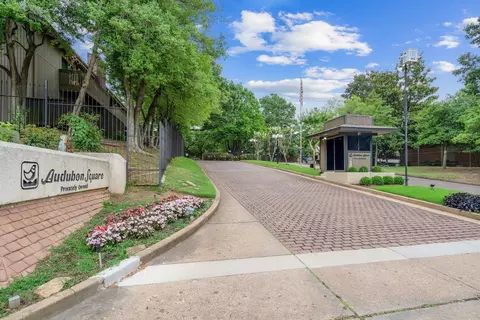4780 Eagle Crest Dr #4, Memphis, TN 38117
