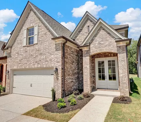 7282 Winter Gate Dr, Cordova, TN 38018