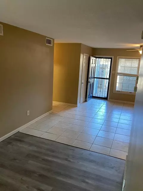 3387 Lord Dunmore Cv #3387, Bartlett, TN 38134