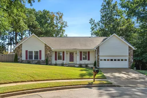 9440 Colts Neck Cv, Lakeland, TN 38002