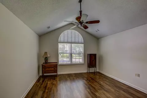 300 Oak Bluff Ln #76, Collierville, TN 38017 photo 14