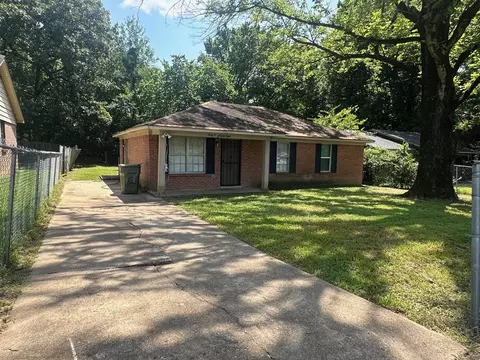 4488 Old Quarry Rd, Memphis, TN 38118
