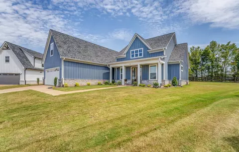 265 Highland Park Cv, Oakland, TN 38060