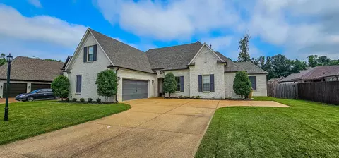 9696 Woodland Brook Ln, Cordova, TN 38018