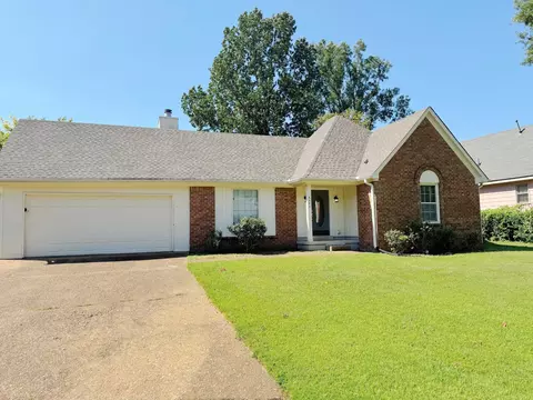 6585 Stockport Cv, Memphis, TN 38141
